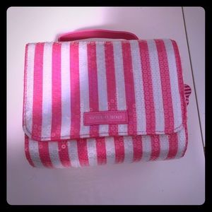 Victoria’s Secret travel case